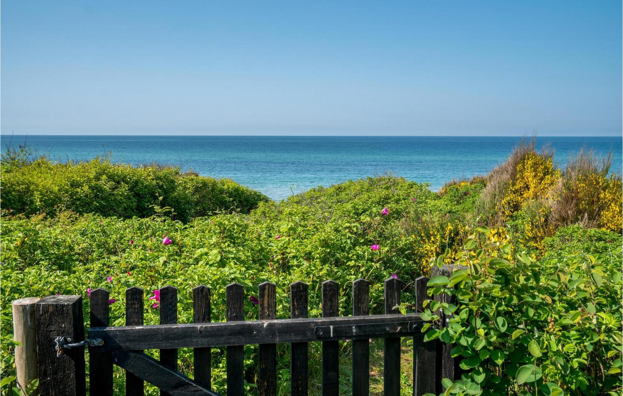 Beautiful Home In Gilleleje With House Sea View Exterior photo